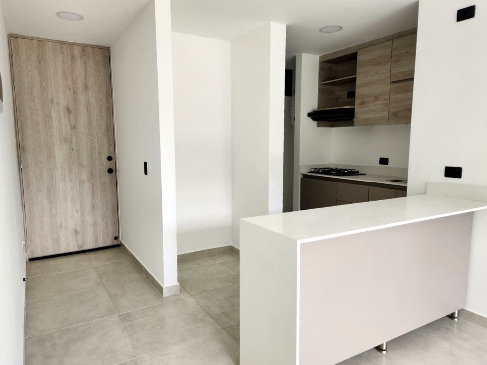 Apartaestudio en Arriendo Loma Del Escobero Terravert - 2
