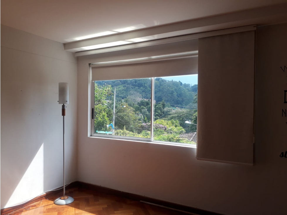 Casa en Arriendo en Envigado La Intermedia - 6