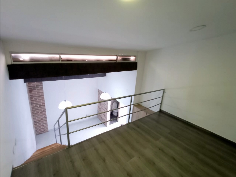 ApartaEstudio Duplex Arriendo Laureles Servicios Publicos incluidos — foto 3
