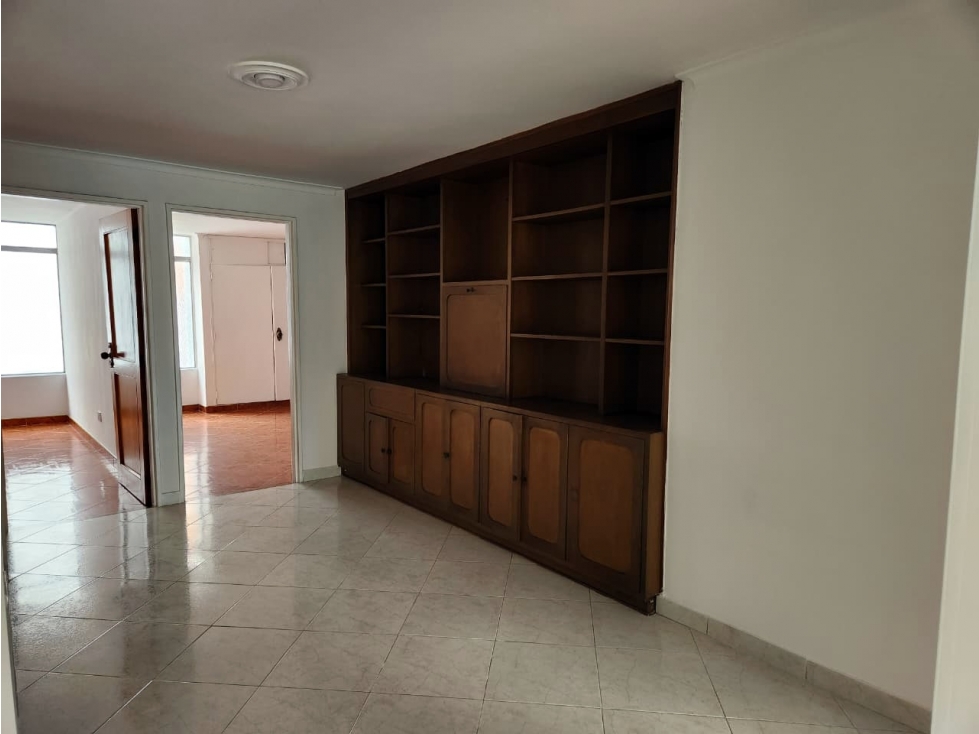 Apartamento en Arriendo Laureles — foto 3