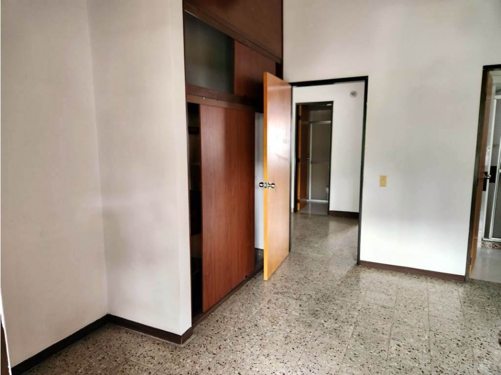 Casa En Arriendo Laureles Simon Bolivar Segundo Piso - 4
