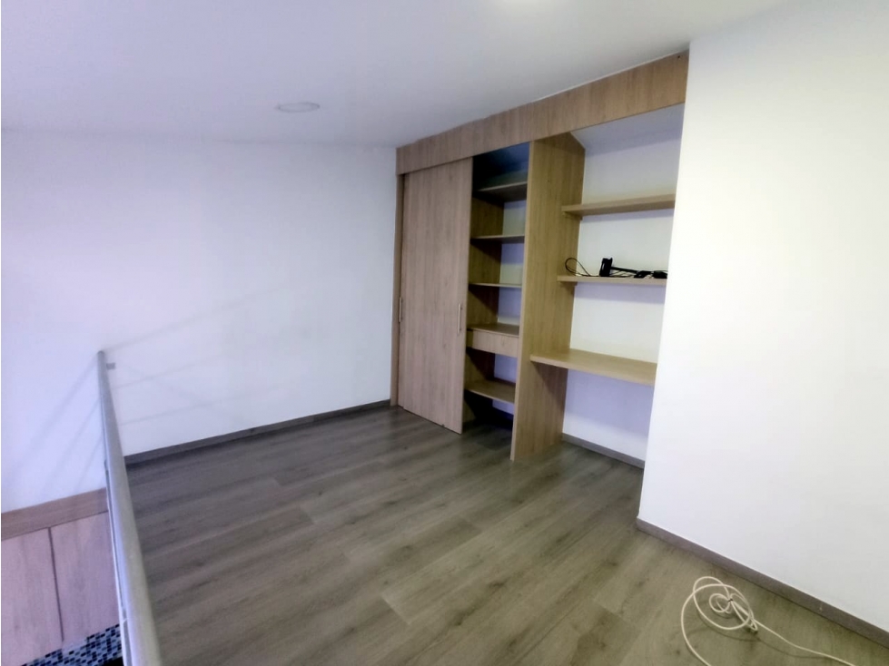 ApartaEstudio Duplex Arriendo Laureles Servicios Publicos incluidos — foto 4