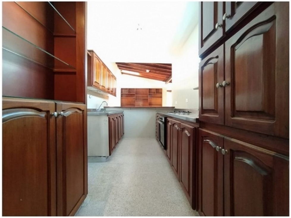 Casa En Venta Segundo Piso Barrio San Joaquin Medellin — foto 4