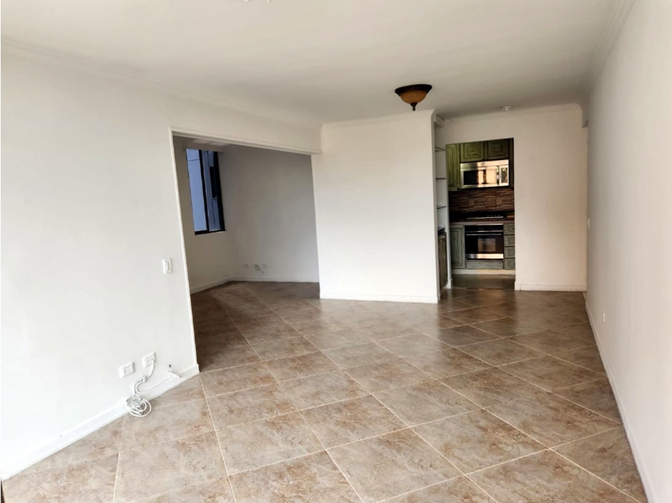Apartamento En Arriendo Poblado Balsos De Oviedo — foto 3