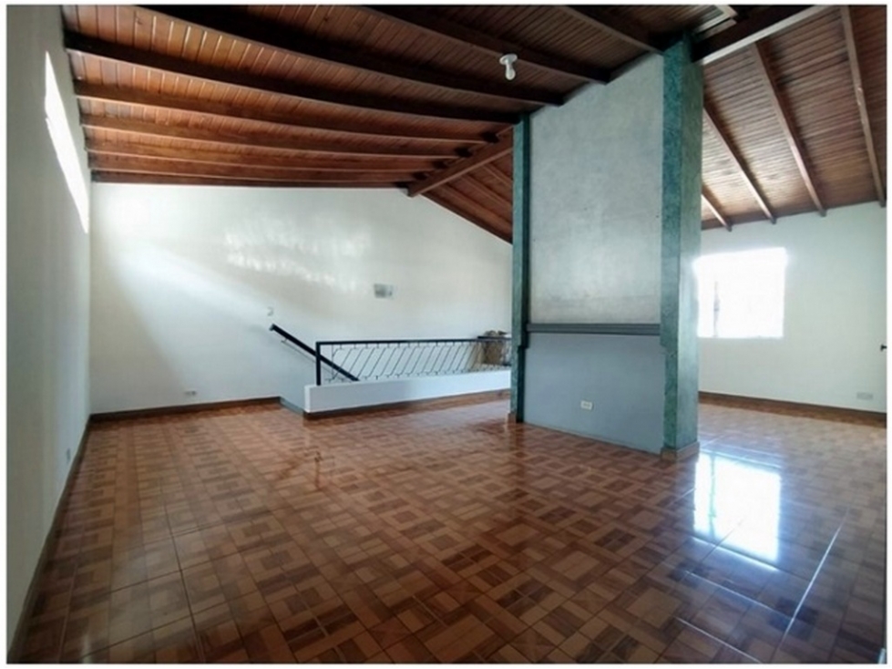 Casa En Venta Segundo Piso Barrio San Joaquin Medellin