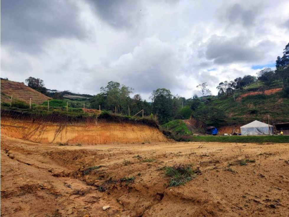 Lote En Venta El Peñol Vereda Bonilla Parcelacion Roca Vela 2689m2 — foto 4
