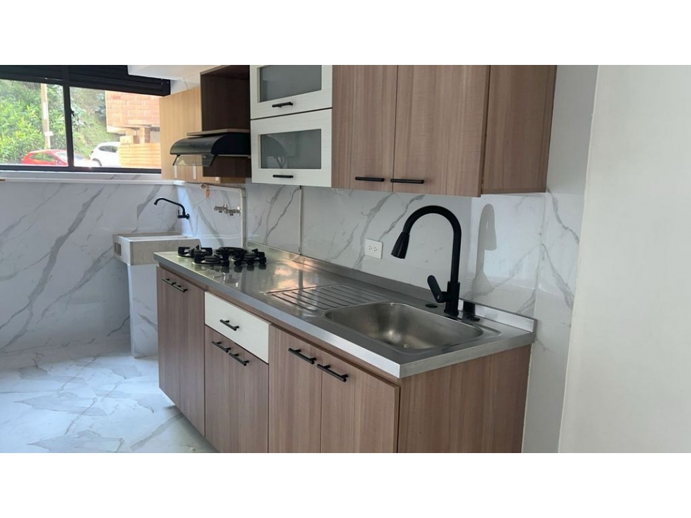 APARTAMENTO EN POBLADO LOMA SAN JULIAN — foto 6