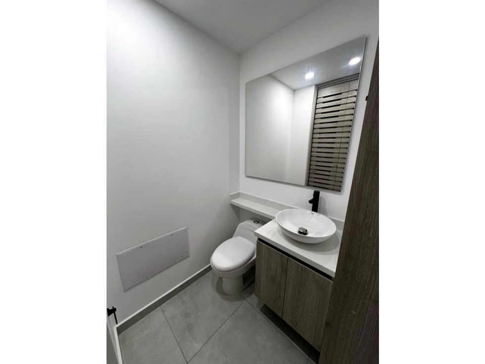 Apartaestudio en Arriendo Loma Del Escobero Terravert — foto 4
