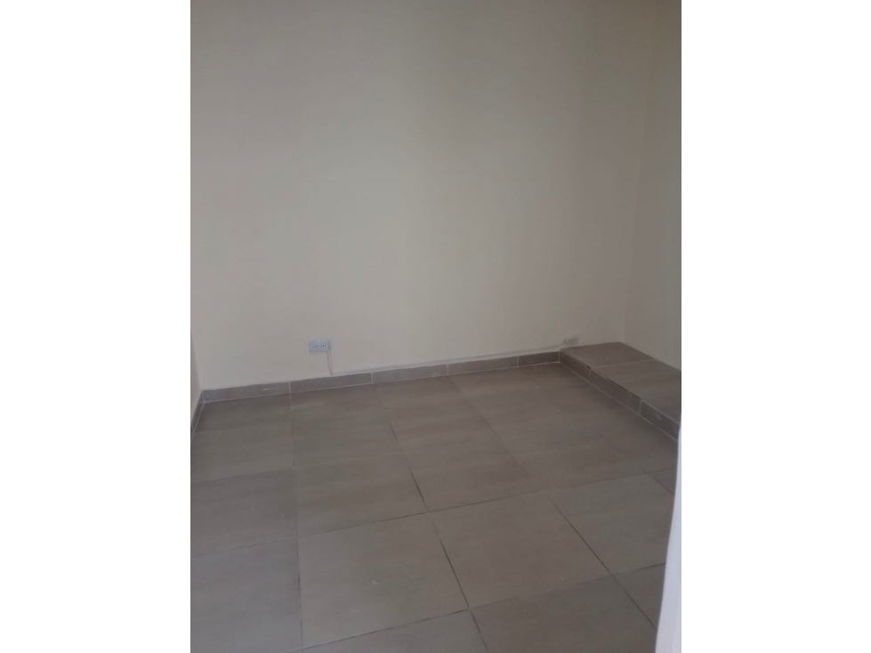 Casa En Arriendo Comercial Barrio Santa Fe Medellin — foto 6