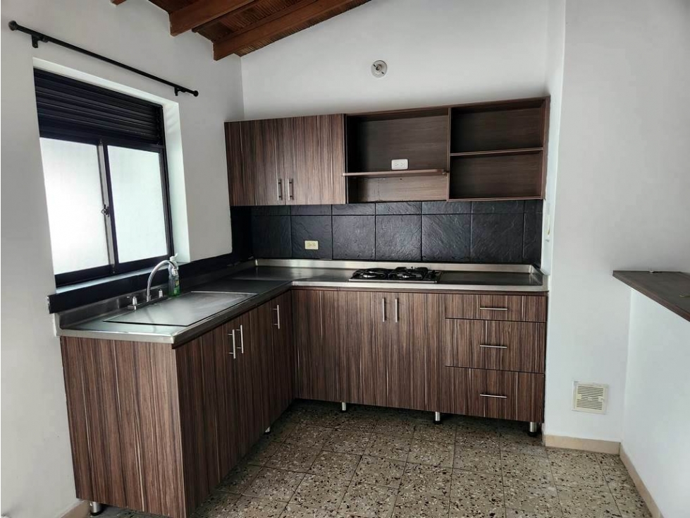 Casa En Arriendo Laureles Simon Bolivar Segundo Piso - 3