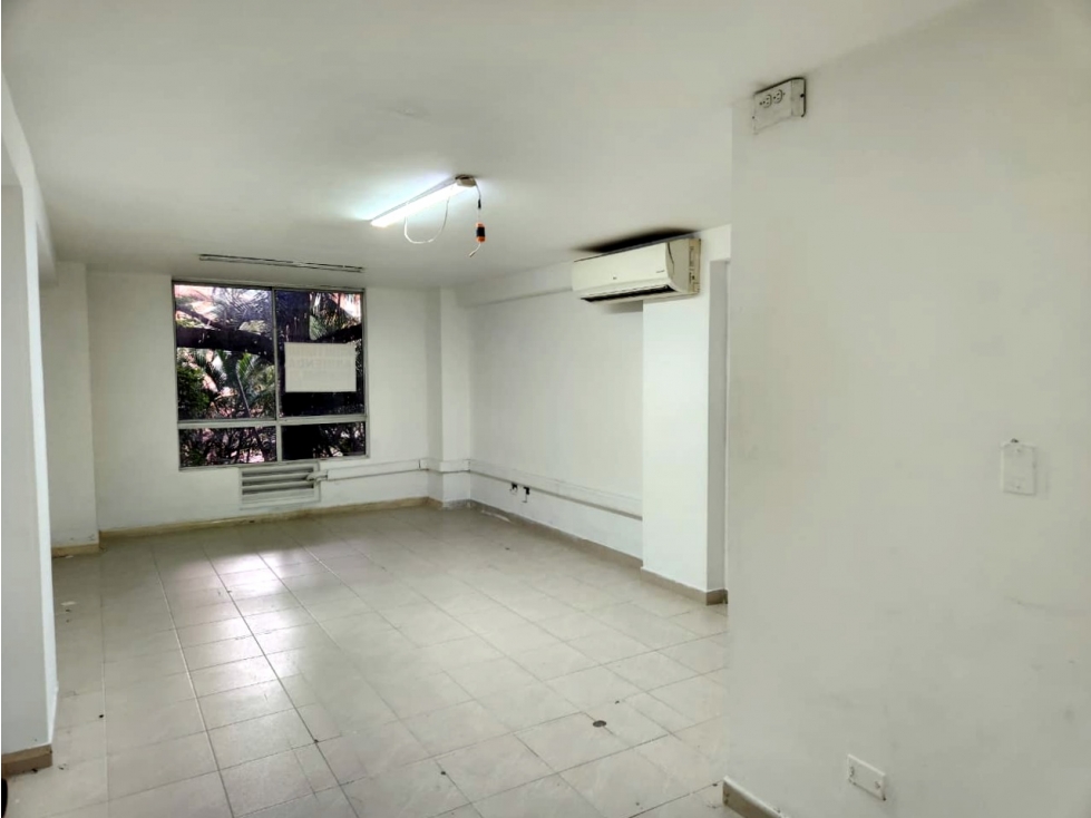 Oficina En Arriendo Rodeo PLaza la Mota