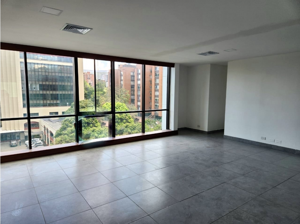 Ofcina En Arriendo La Aguacatala Medellin - 6