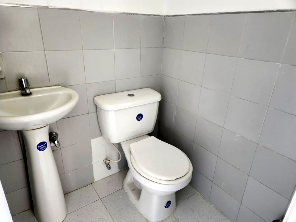 Oficina En Arriendo Rodeo PLaza la Mota — foto 3