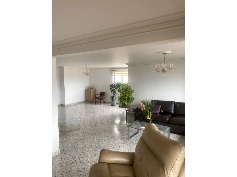 APARTAMENTO 190M2 POBLADO CASTROPOL — foto 3
