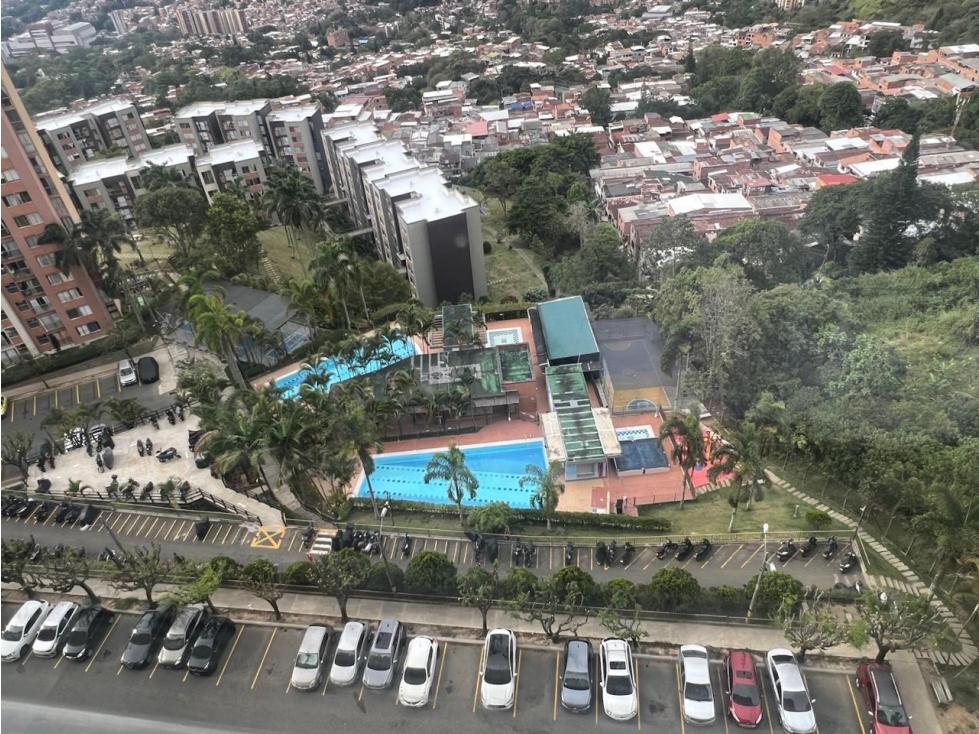 Venta de apartamento Reserva del Seminario Buenos Aires Medellin — foto 2
