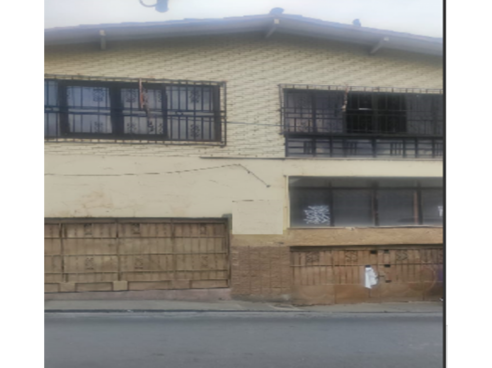 Venta Local-Casa/Lote Prado Centro- Ecuador con la Av.Oriental