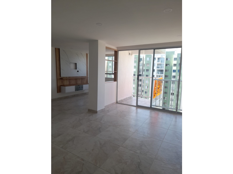 RENTO APARTAMENTO EN OCTAVO PISO CR ALAMEDA ALTO- PALMIRA — foto 2