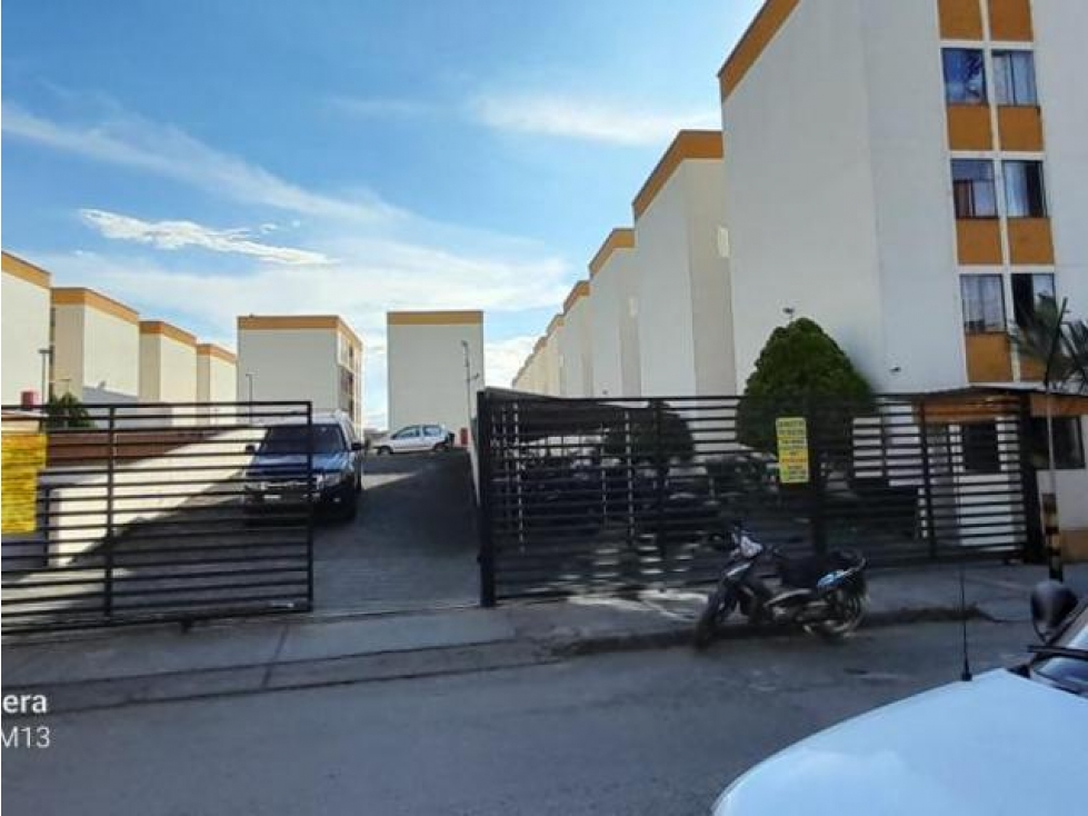 VENDO APTO EN QUINTO PISO UNIDAD MATECAÑA