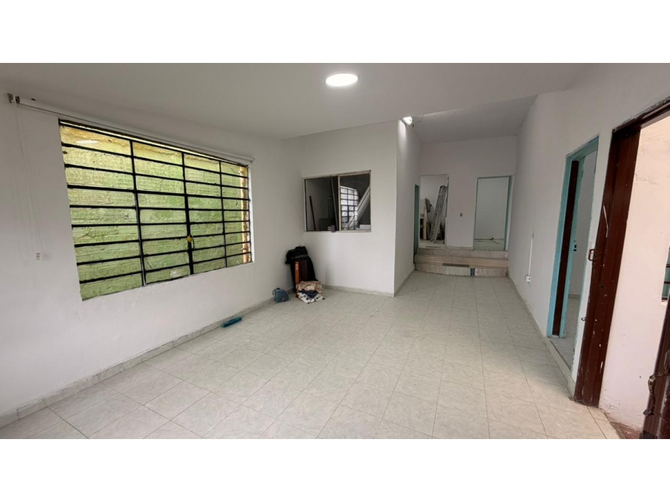 VENDO CASA DE 2 PISOS IDEAL PARA VIVIR E INVERSION