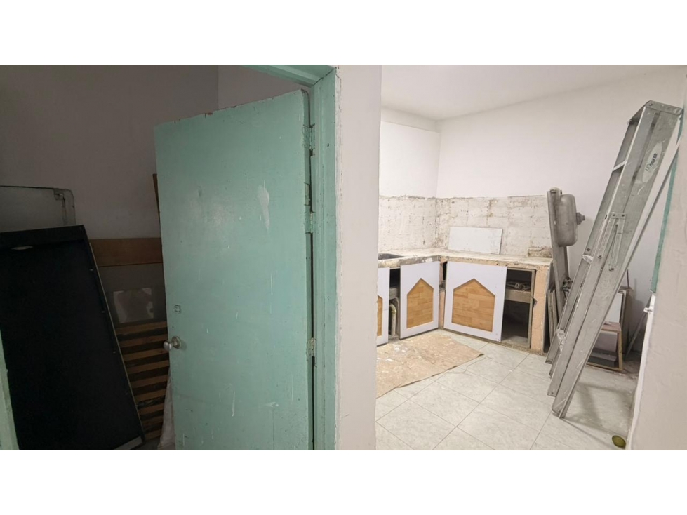 VENDO CASA DE 2 PISOS IDEAL PARA VIVIR E INVERSION — foto 3