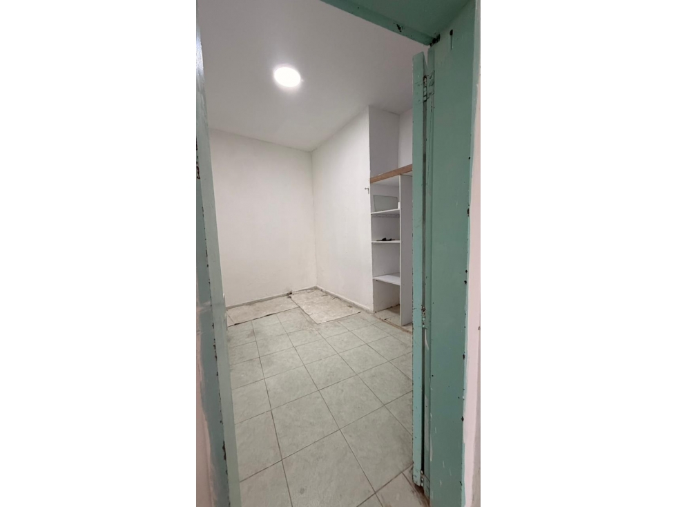 VENDO CASA DE 2 PISOS IDEAL PARA VIVIR E INVERSION — foto 4