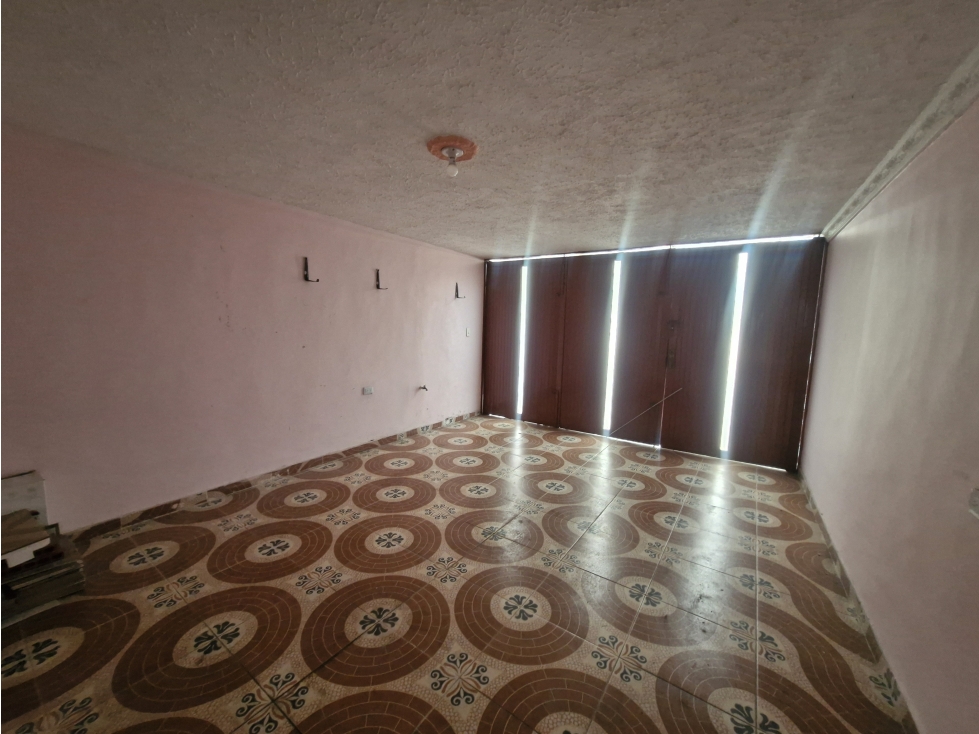 CASA EN VENTA EN EL BOSQUE | 280 m² | 2 PARQUEADEROS | $680 MILLONES — foto 4
