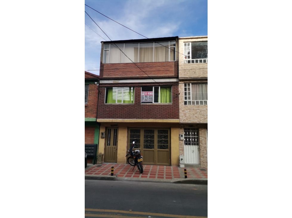 CASA EN VENTA EN LA PRADERA, estratégicamente ubicada