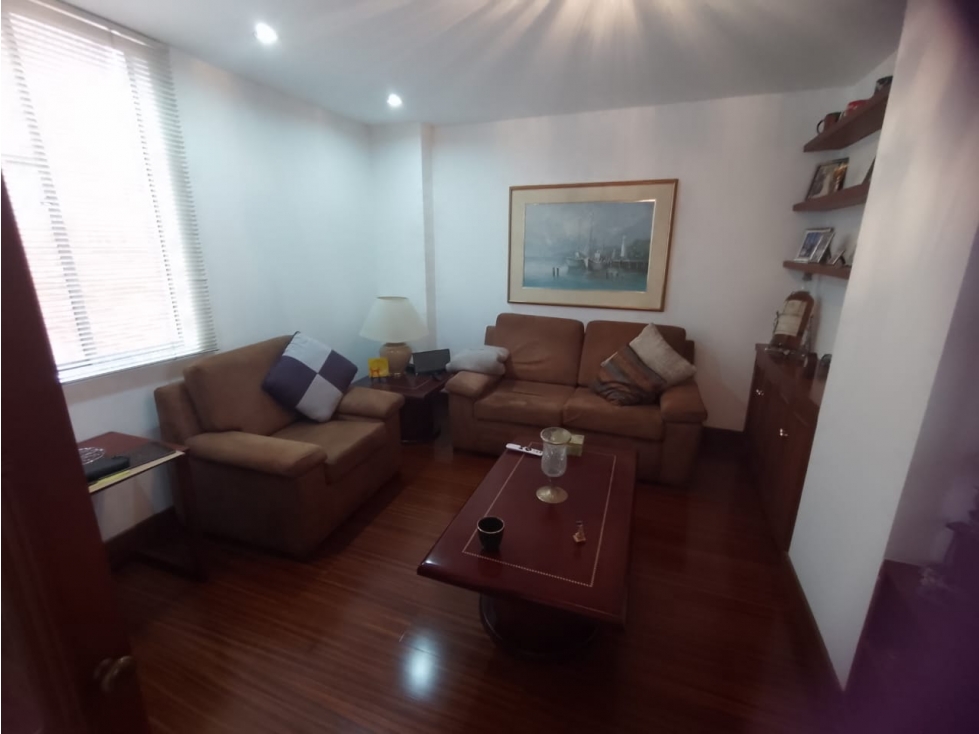 Arriendo Apto Dúplex 118m2 + Balcón- Bella Suiza