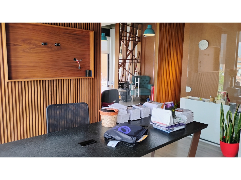 Arriendo oficina santa bárbara — foto 3