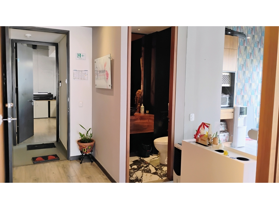 Arriendo oficina santa bárbara — foto 4
