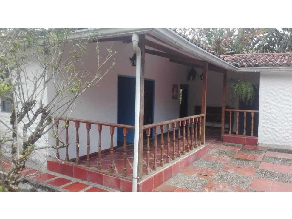 VENDO HERMOSA CASA EN ANOLAIMA - 4