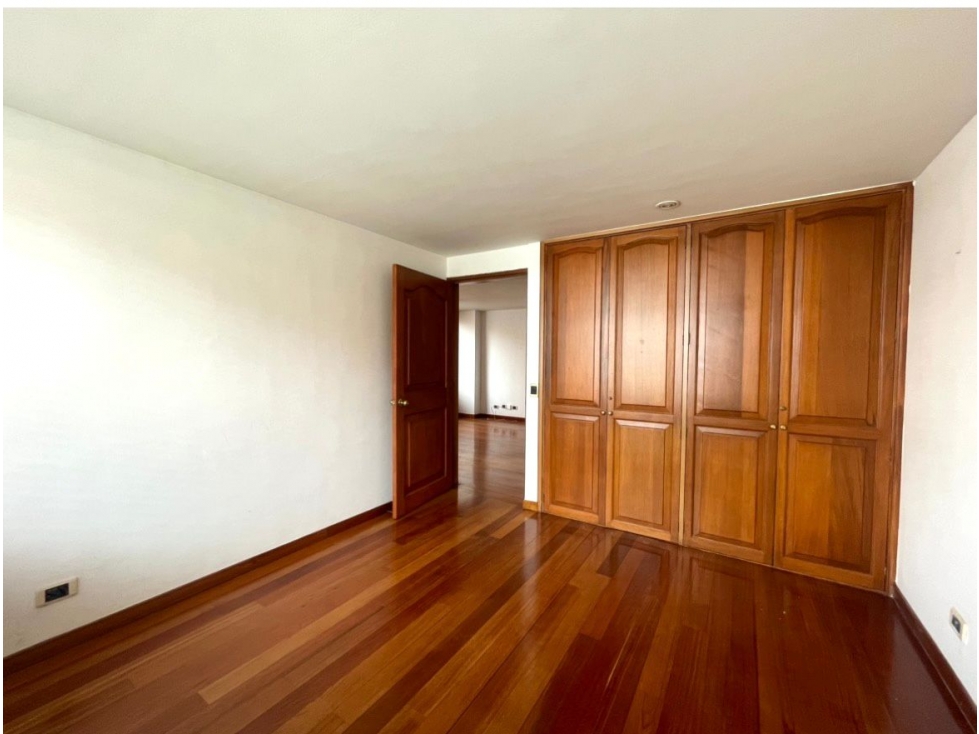 Venta de apartamento San Patricio — foto 5