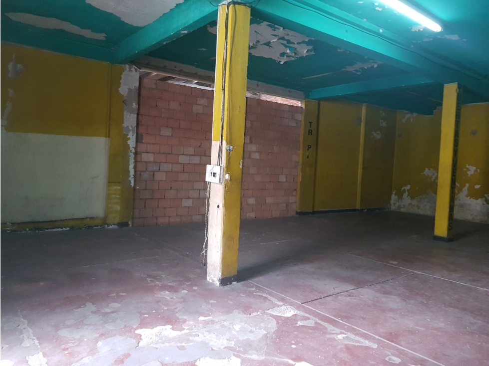 LA CAPUCHINA EDIFICIO, BODEGA O LOTE EN VENTA 1432M2 — foto 6