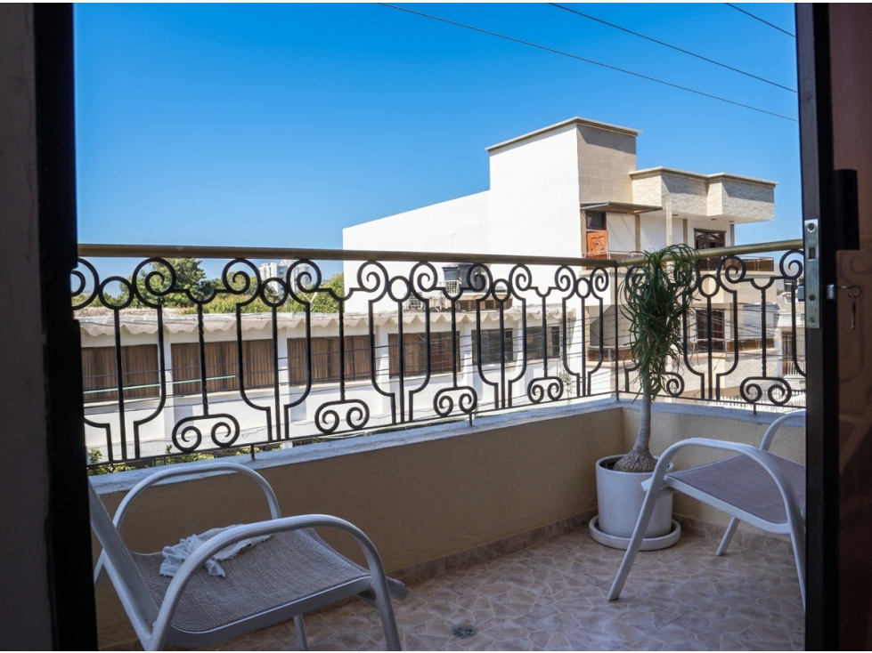 APARTAMENTO DE 152M2 EN EL BARRIO EL JARDIN, SANTA MARTA — foto 2