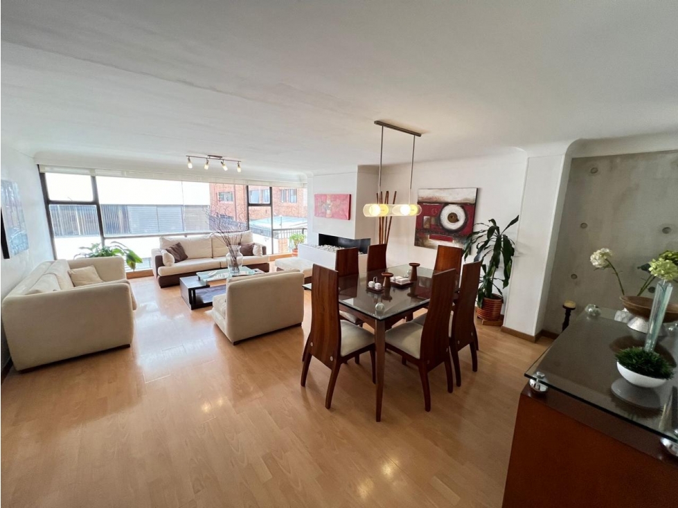 Chico, Arriendo 144 M, Piso 3