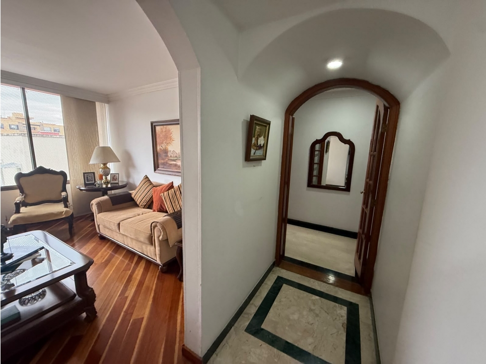 Santa Bárbara, Venta para Remodelar, Apto 155 M Piso 4 — foto 2