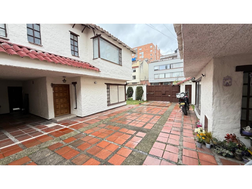 Cedritos, Casa Venta 142 M, 3 Pisos — foto 3