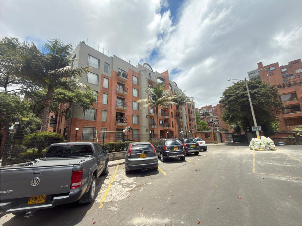 La Carolina, Apartamento en Venta 150 M, Piso 2