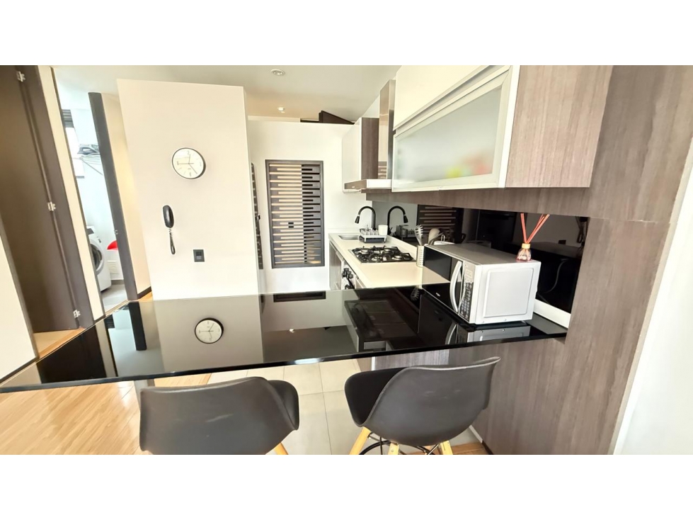 Santa Bárbara, Venta Apartamento Amoblado 1 HB, 54 M, Piso 4 — foto 6