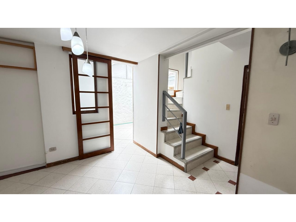 Cedritos, Casa Venta 142 M, 3 Pisos — foto 6