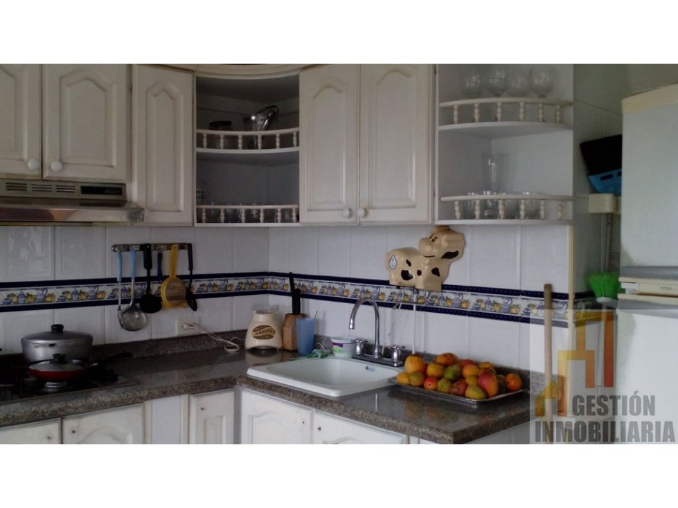 Apartamento en venta Pie de la Popa - 4