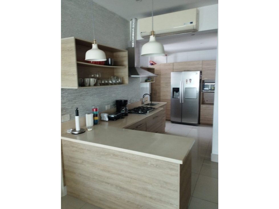 Arriendo Apto Amoblado en Castillogrande — foto 4