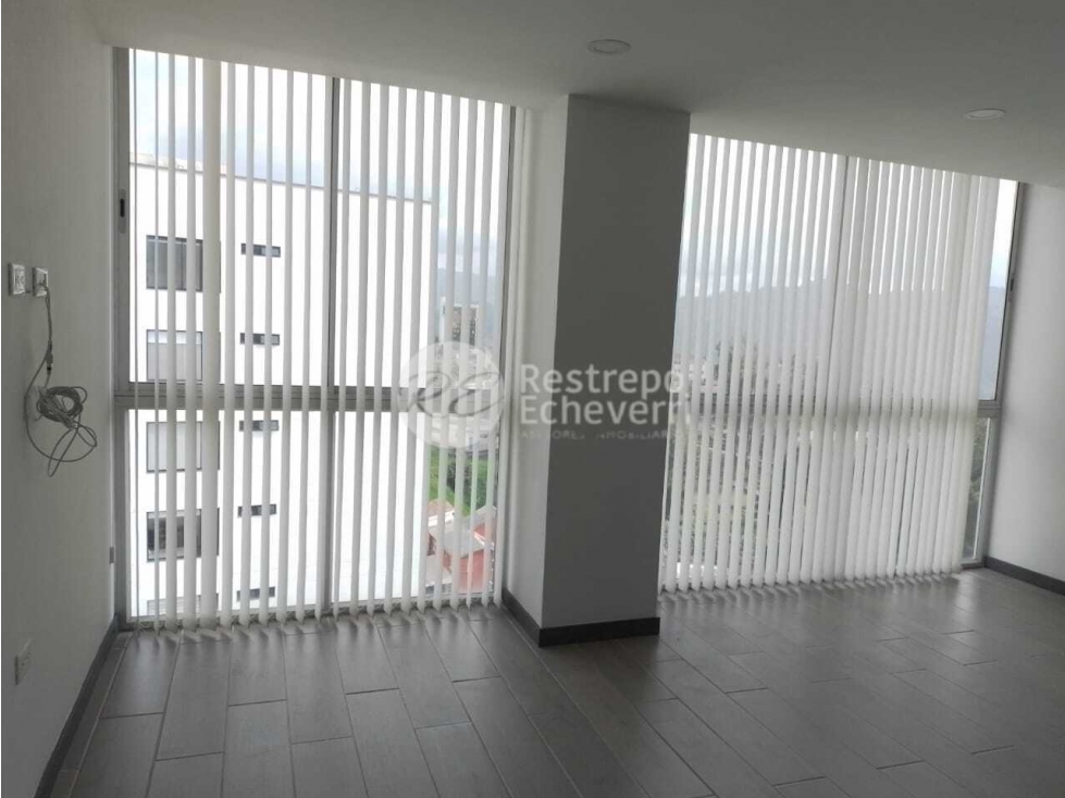 Apartamento en venta, barrio La Camelia, Manizales — foto 3