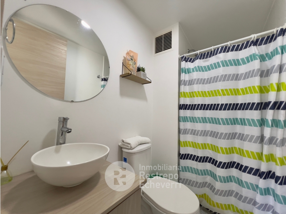 Apartamento amoblado en venta, Av. Kevin Ángel, barrio Santa Helena — foto 6