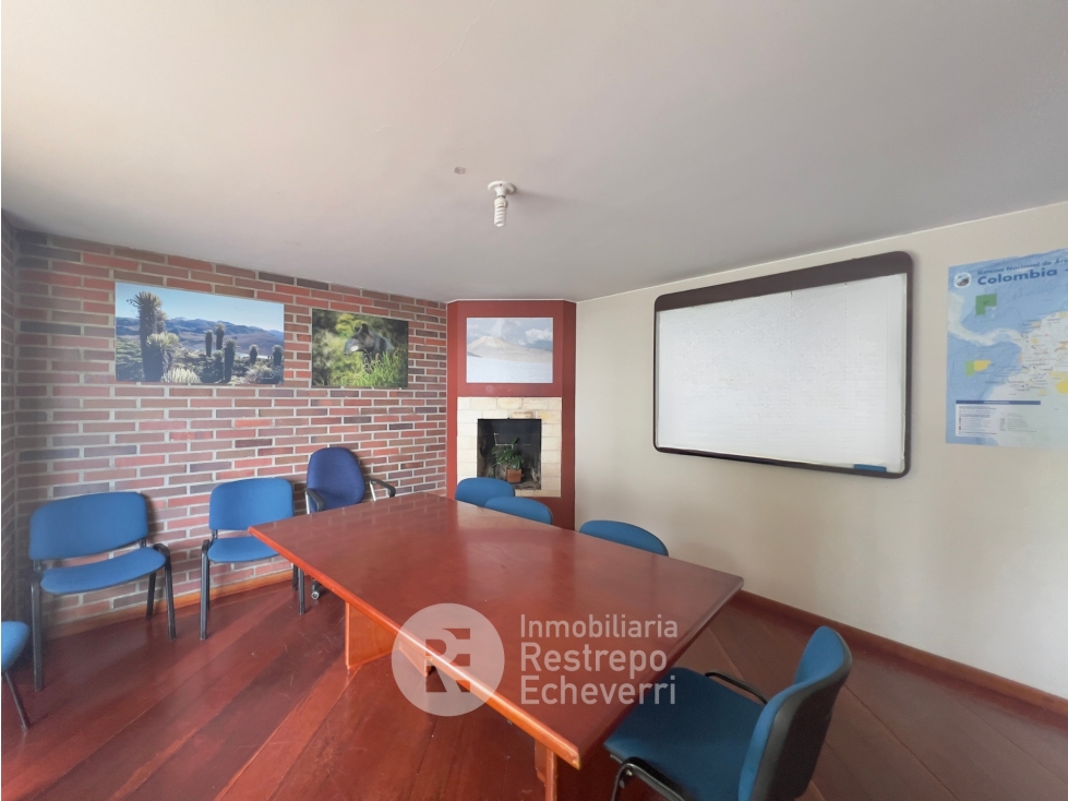 Casa esquinera en venta, barrio Palermo, Manizales — foto 2