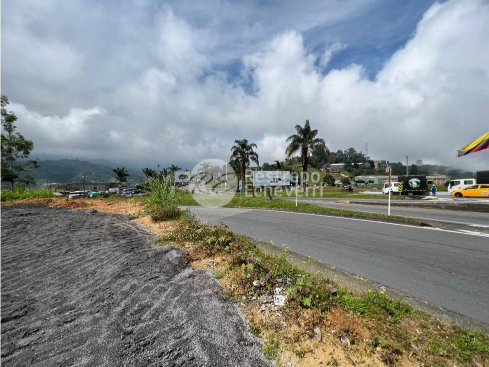 Lote en arriendo, Estación Uribe, Manizales — foto 2