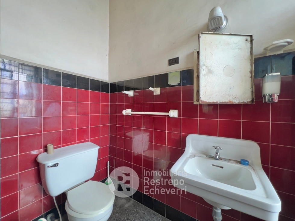 Casa esquinera en venta, barrio Campohermoso, Manizales — foto 6