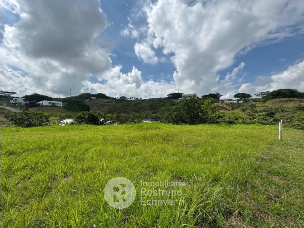 Lote en Venta, Cerritos Pereira