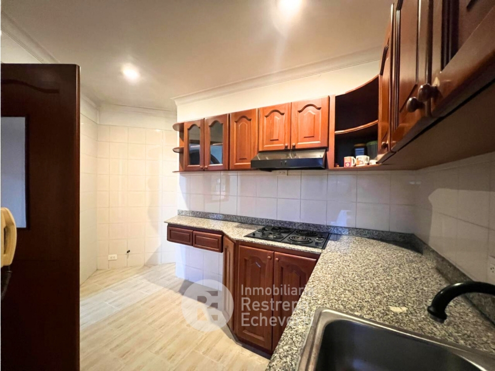 Apartamento en venta, barrio Pinares, Pereira — foto 6