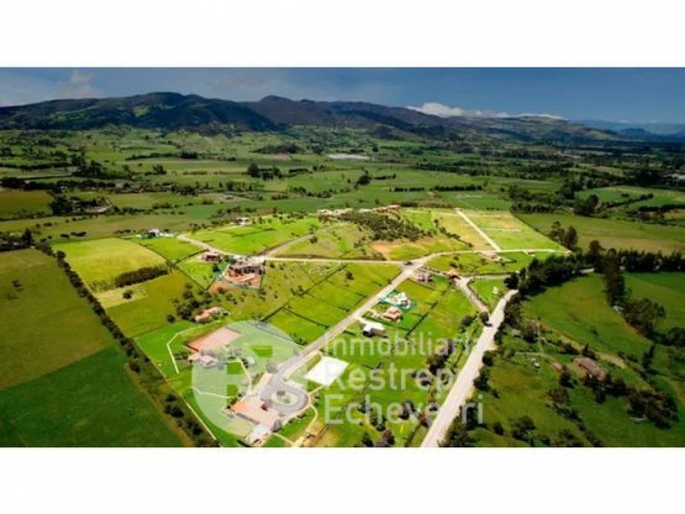Lote en conjunto campestre, en venta en La Calera, Cundinamarca - 1